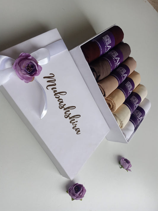 How to Create the Perfect Hijab Hamper: Customization Tips &amp; Trends for 2025