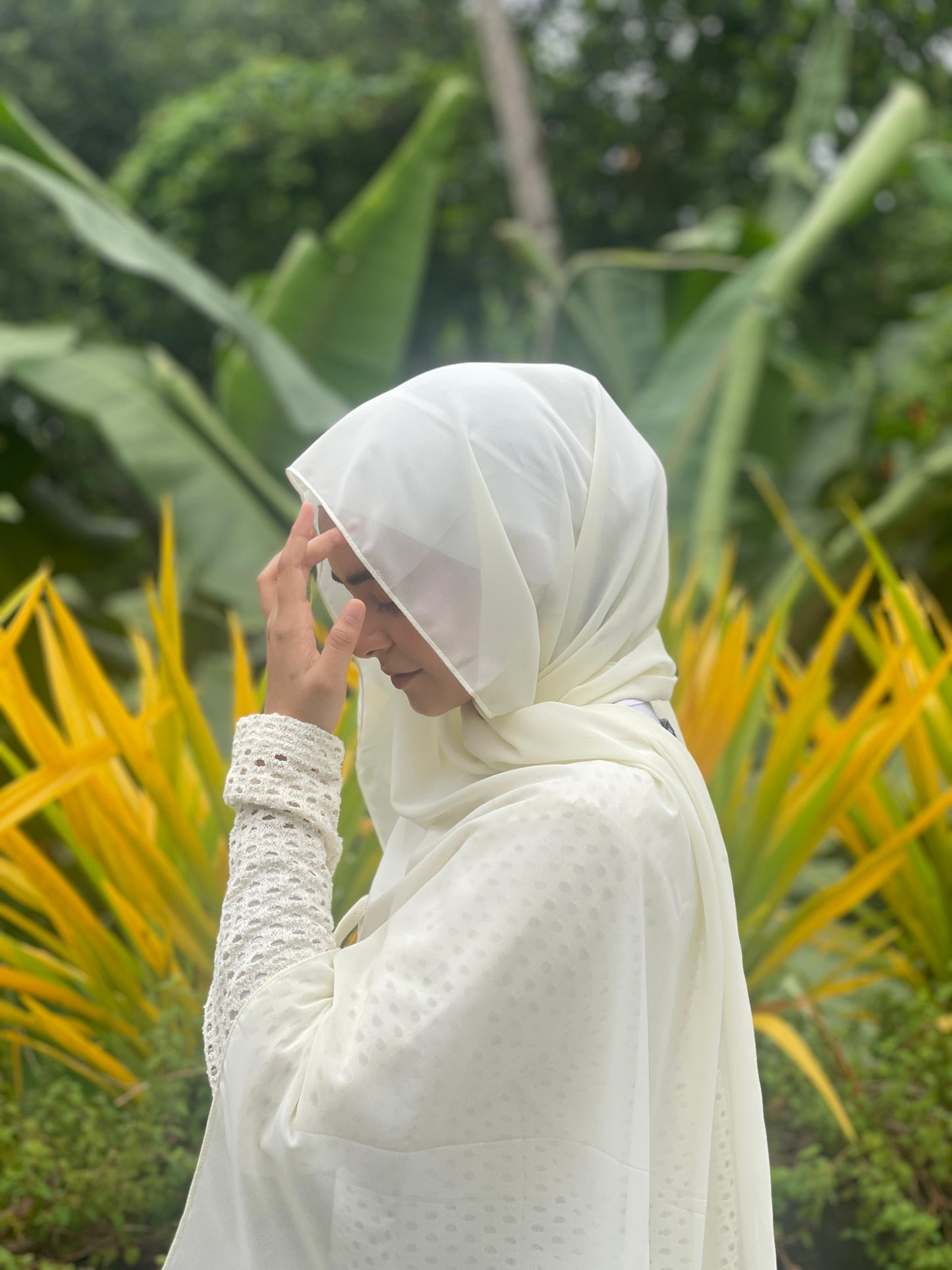 Lemon White Premium Chiffon Hijab