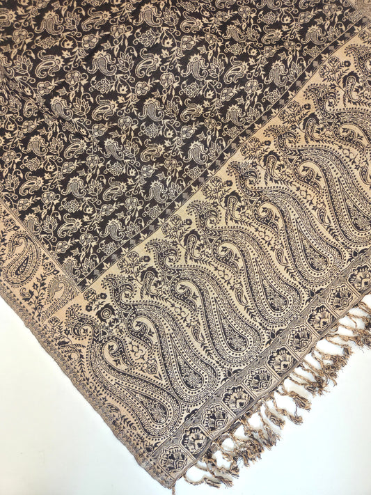 Noor-e-Siyah Pashmina Hijab